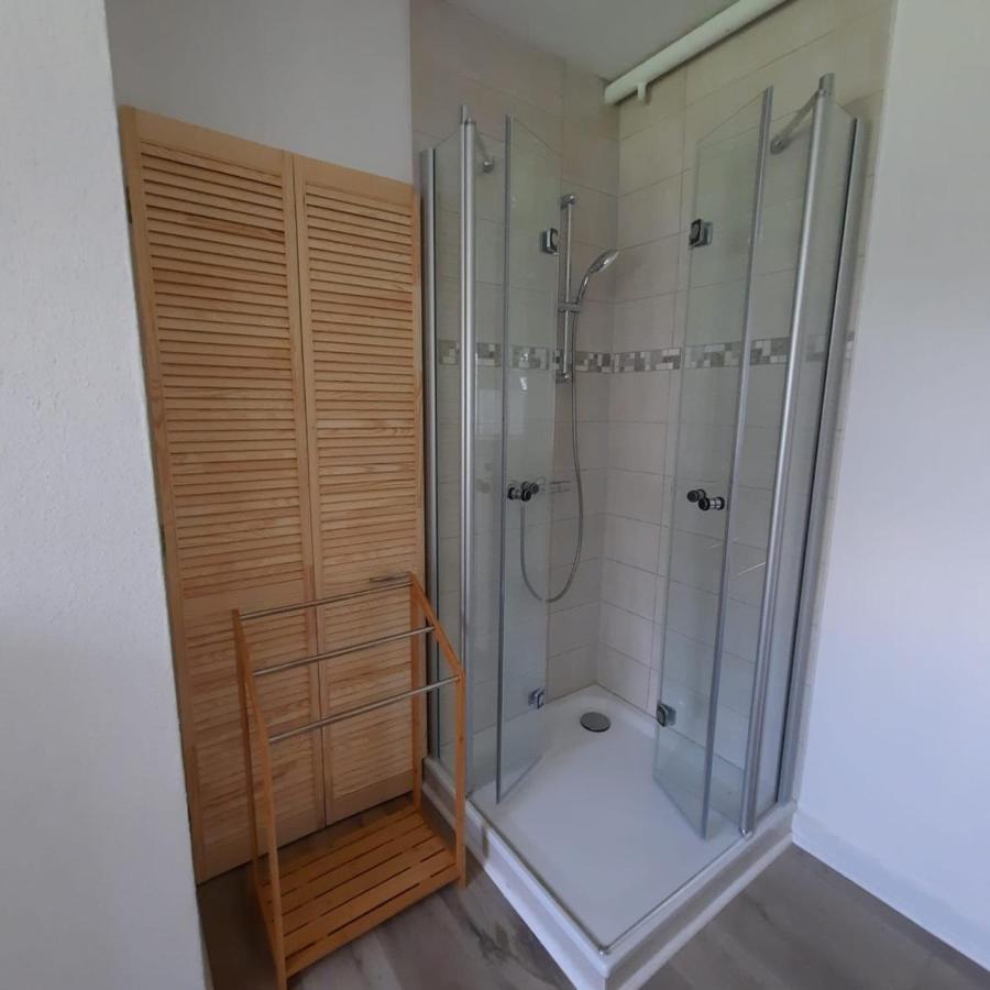 Familienhof Mueritz Apartamento Klein Plasten Exterior foto